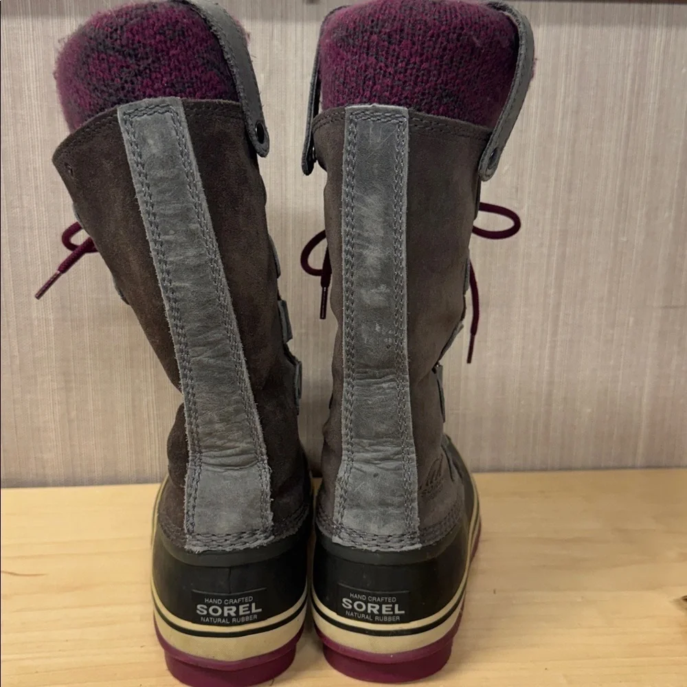 Sorel Joan of Arctic Knit winter boots shale and purple colorway Women's 7